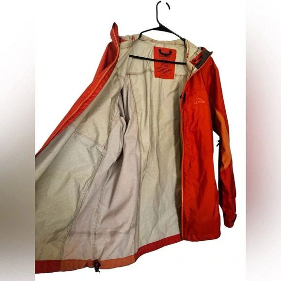 L.L. Bean Orange Lightweight Rain Coat Size XL - Picture 3 of 11